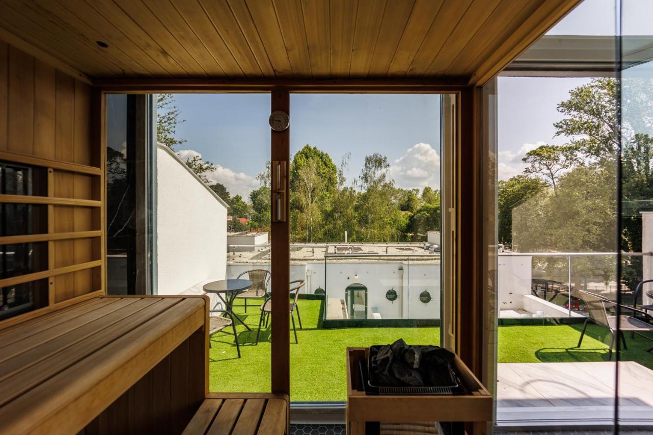 Villa Bauhaus Wellness Apartments 207 - Petiteplage Siofok Exterior photo